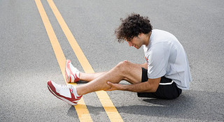 跑步之后腿脚酸痛怎么办？
