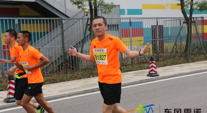 2016武汉国际马拉松