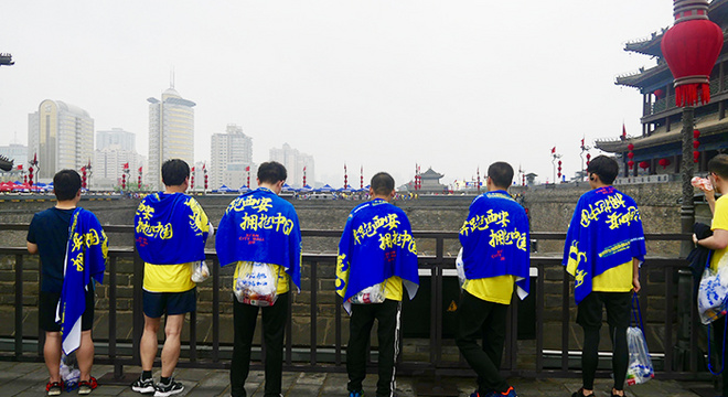 于西安城墙之上，跑一场中国风的马拉松