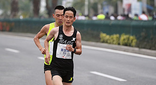 中国顶尖跑者的巅峰对决 厦马国内男女前三名独家专访
