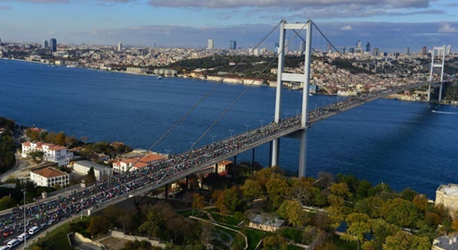 左手欧罗巴，右手亚细亚—伊斯坦布尔国际马拉松