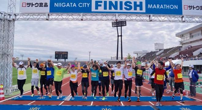 2017新潟马拉松赛事照片（图片均来自官方脸书）