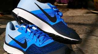 “硬派”跑鞋   耐克（Nike）AIR PEGASUS+ 30 开箱介绍