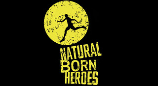 书影音 | 《NATURAL BORN HEROES（天生英雄）》，又一段隐世的跑步传奇