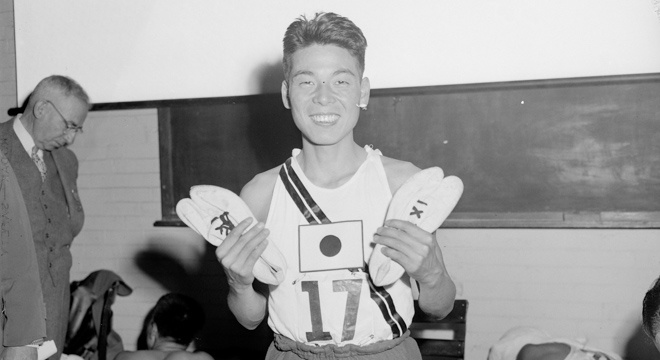 人物 | 田中茂树：波士顿马拉松冠军、分趾鞋和19岁的“原子弹男孩”