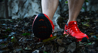 跑鞋 | Salomon 萨洛蒙 SLAB-Wings，红的不怕野