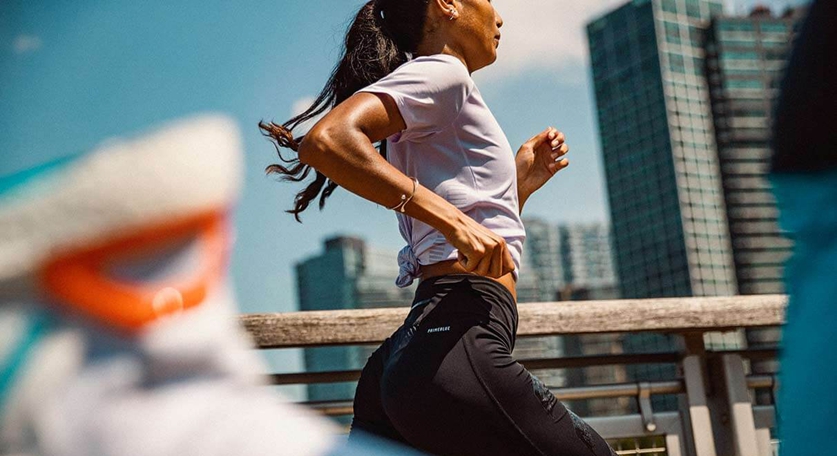 数据证明碳板鞋对女跑者的提升帮助更大？